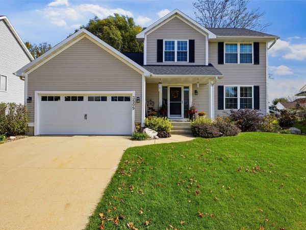 3509 Falcon View SW, Cedar Rapids, IA 52404