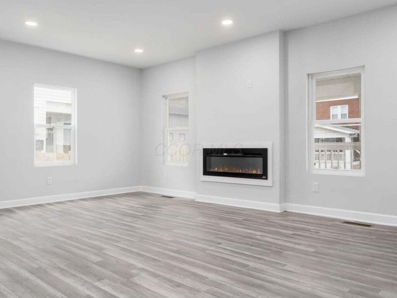 905 Carpenter Street , Columbus, OH 43206 Photo 6