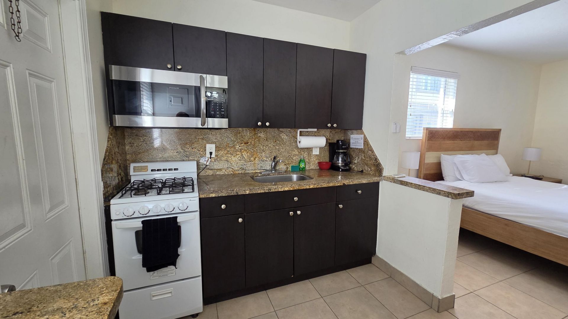 1601 S Federal Highway, Unit 7, Lake Worth Beach, FL 33460 Photo