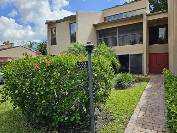 6424 PUMPKIN SEED Circle, Unit 116, Boca Raton, FL 33433