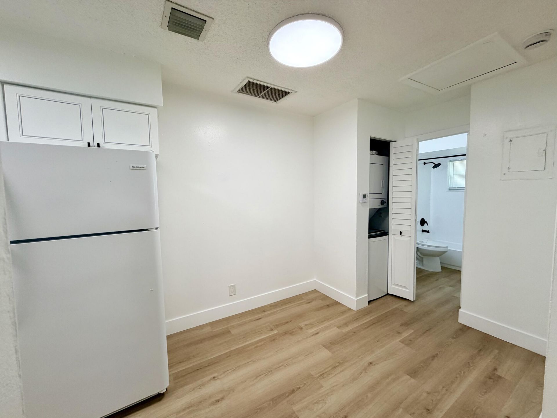 334 SW Avondale Drive, Unit 1, Pompano Beach, FL 33060 Photo