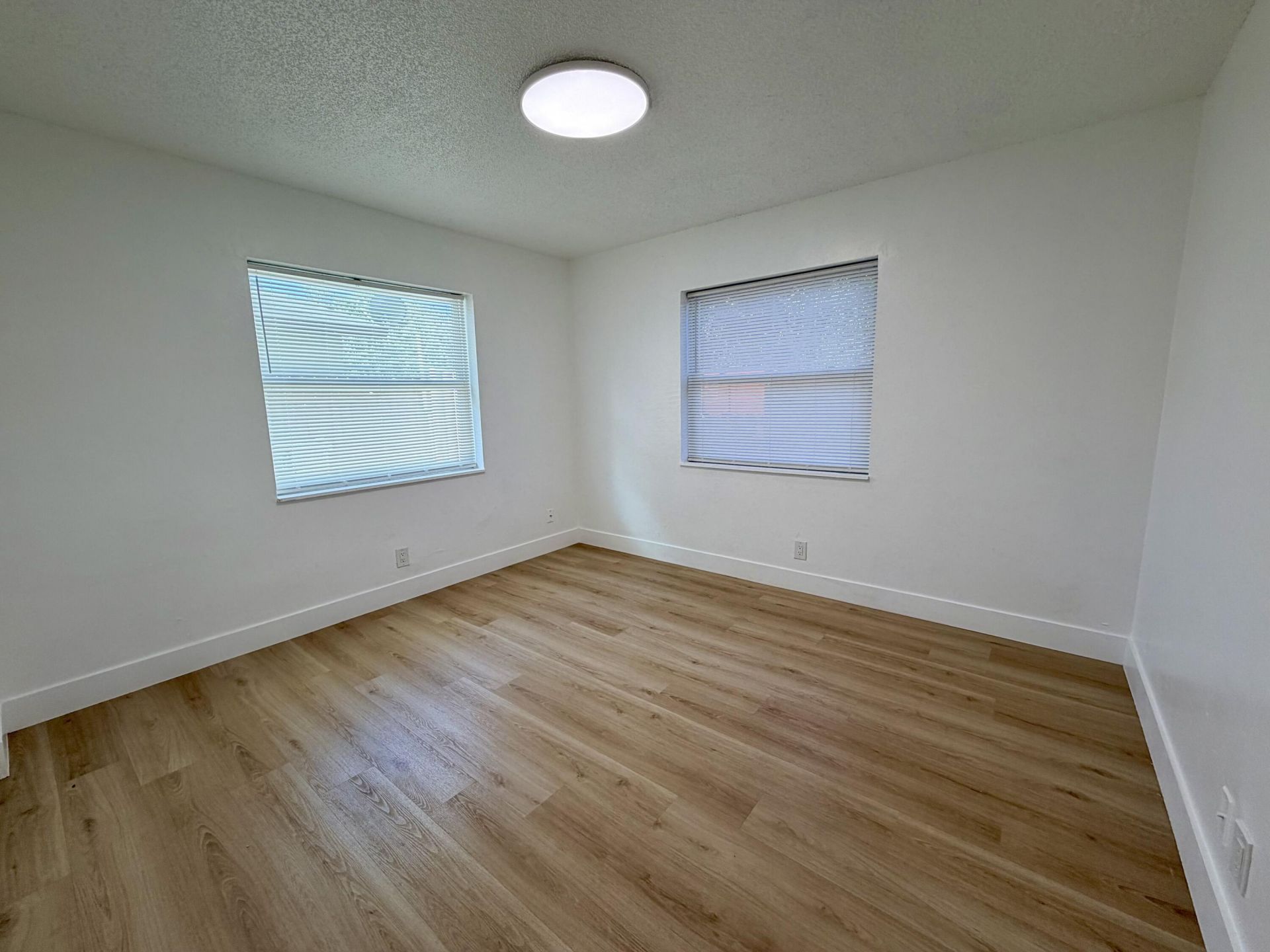 334 SW Avondale Drive, Unit 1, Pompano Beach, FL 33060 Photo