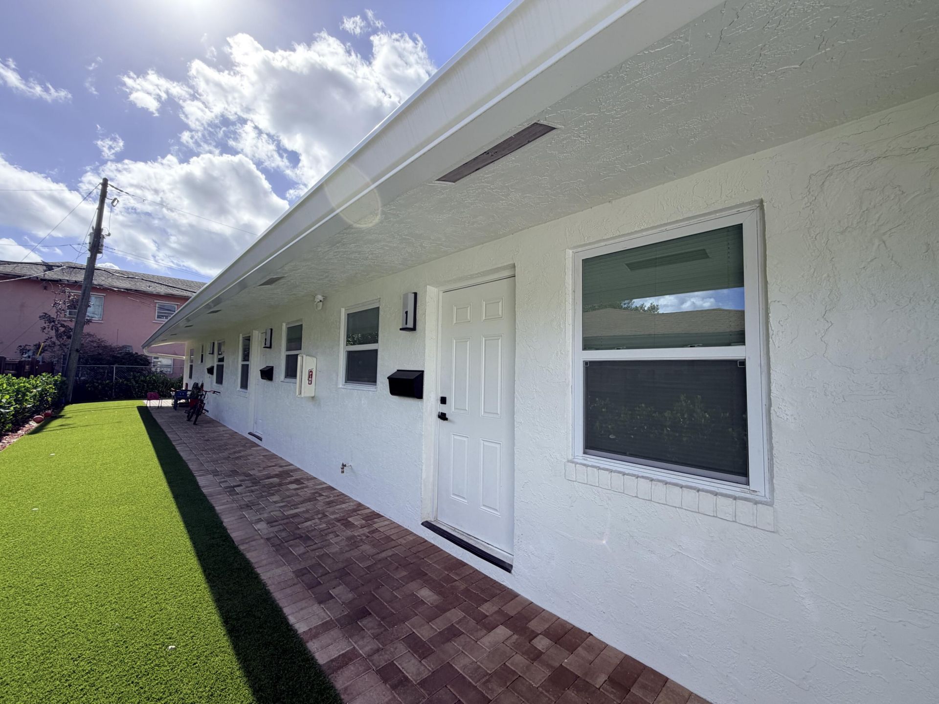334 SW Avondale Drive, Unit 1, Pompano Beach, FL 33060 Photo