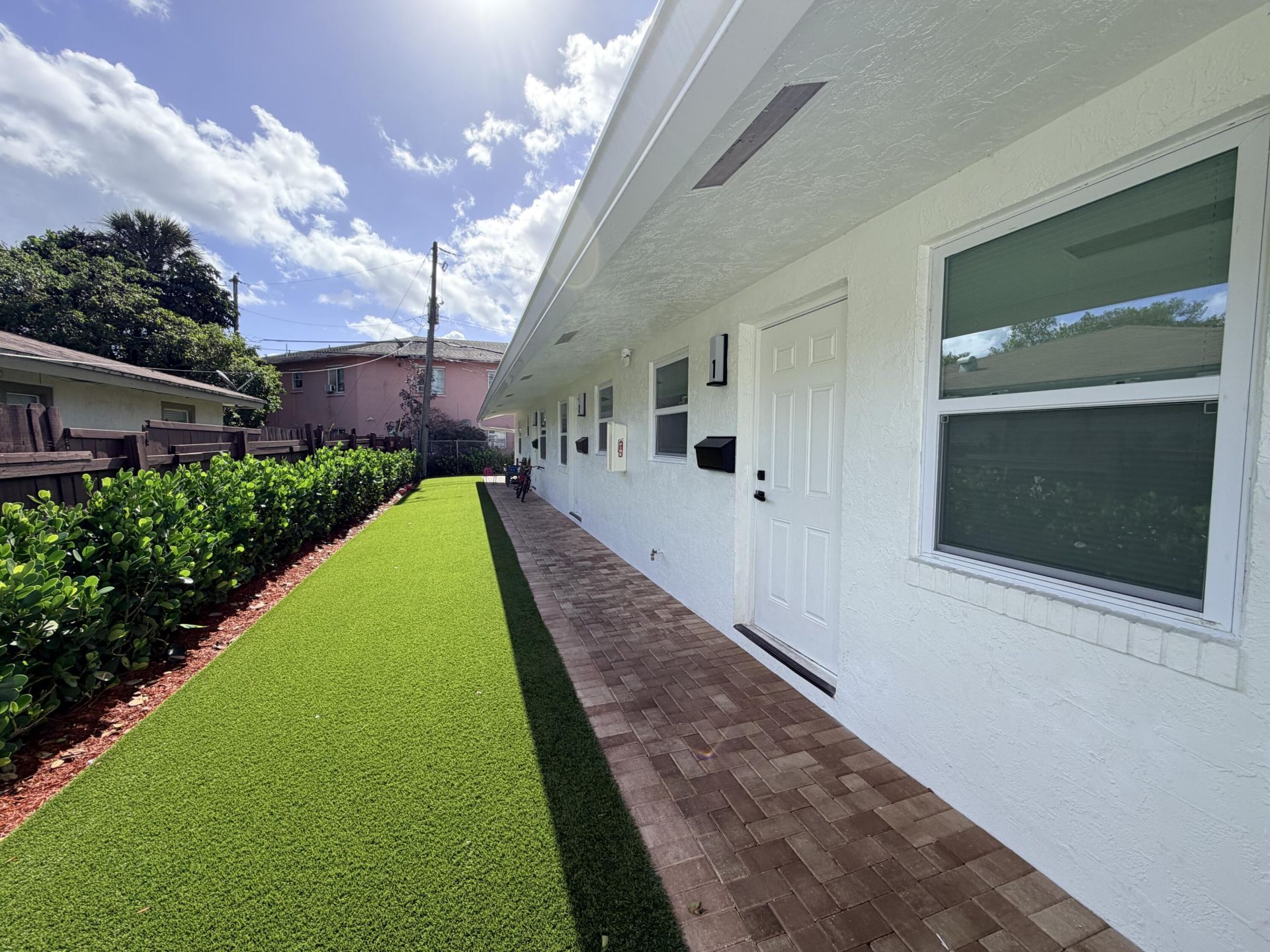 334 SW Avondale Drive, Unit 1, Pompano Beach, FL 33060 Photo