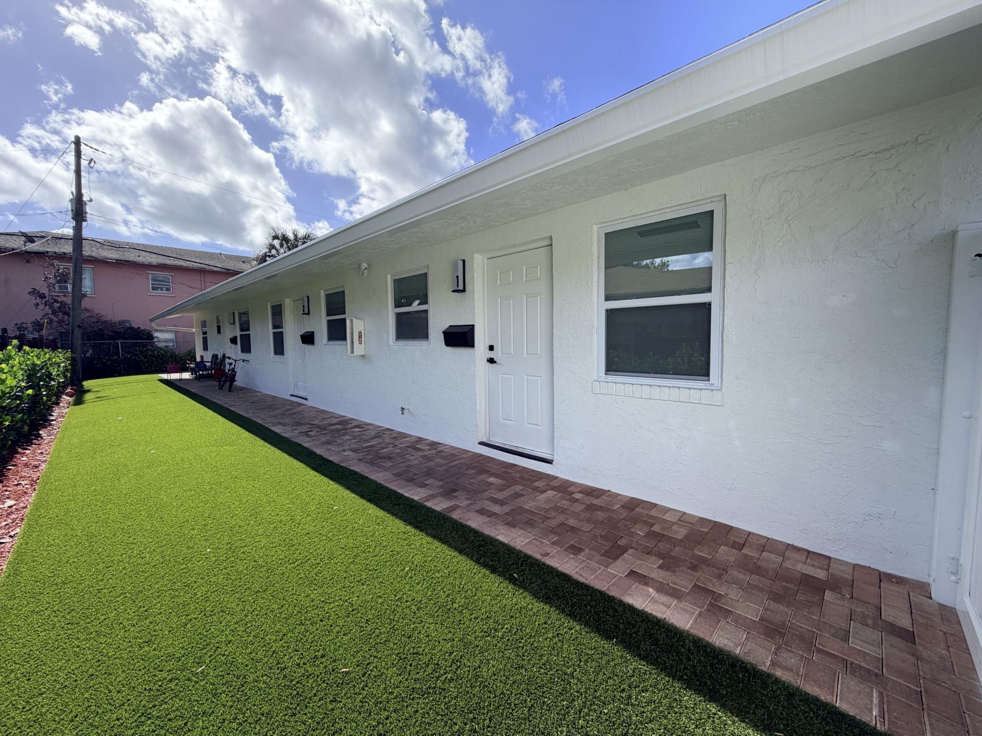 334 SW Avondale Drive, Unit 1, Pompano Beach, FL 33060 Photo