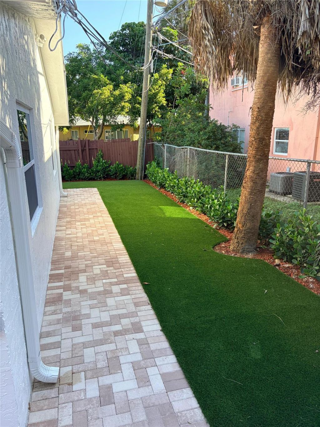 334 SW Avondale Drive, Unit 1, Pompano Beach, FL 33060 Photo