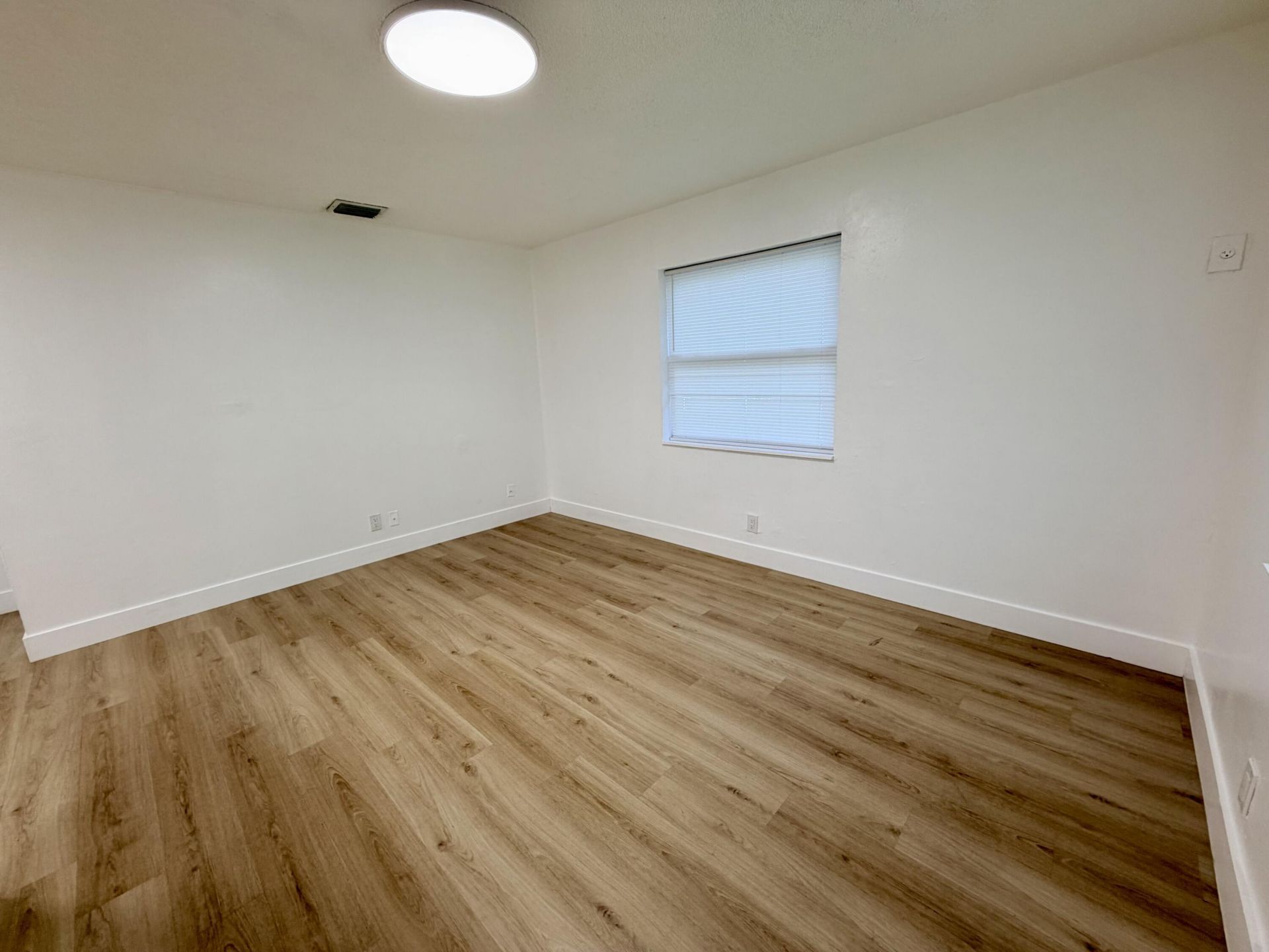 334 SW Avondale Drive, Unit 1, Pompano Beach, FL 33060 Photo