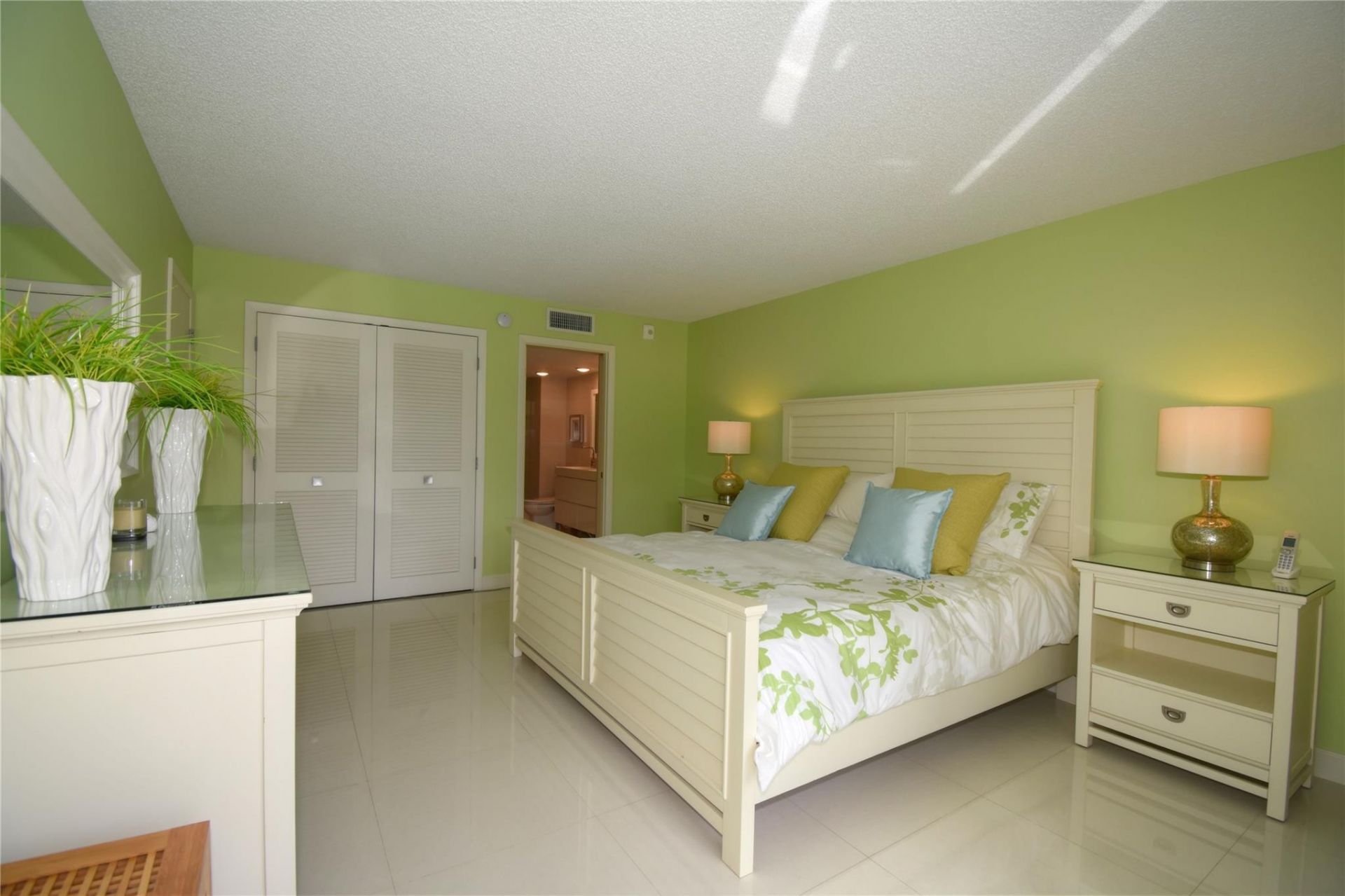 6100 NW 2nd Avenue, Unit 323, Boca Raton, FL 33487 Photo