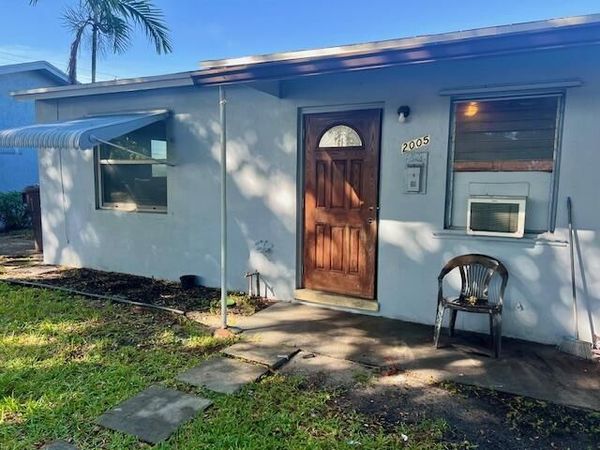 2005 Beautiful Avenue, West Palm Beach, FL 33407