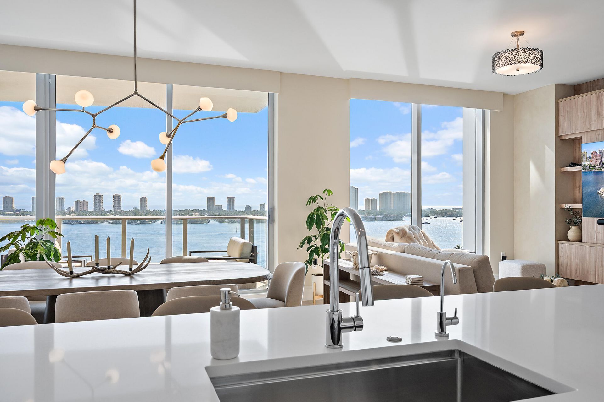 220 Lake Shore Drive, Unit 1402, Lake Park, FL 33403 Photo