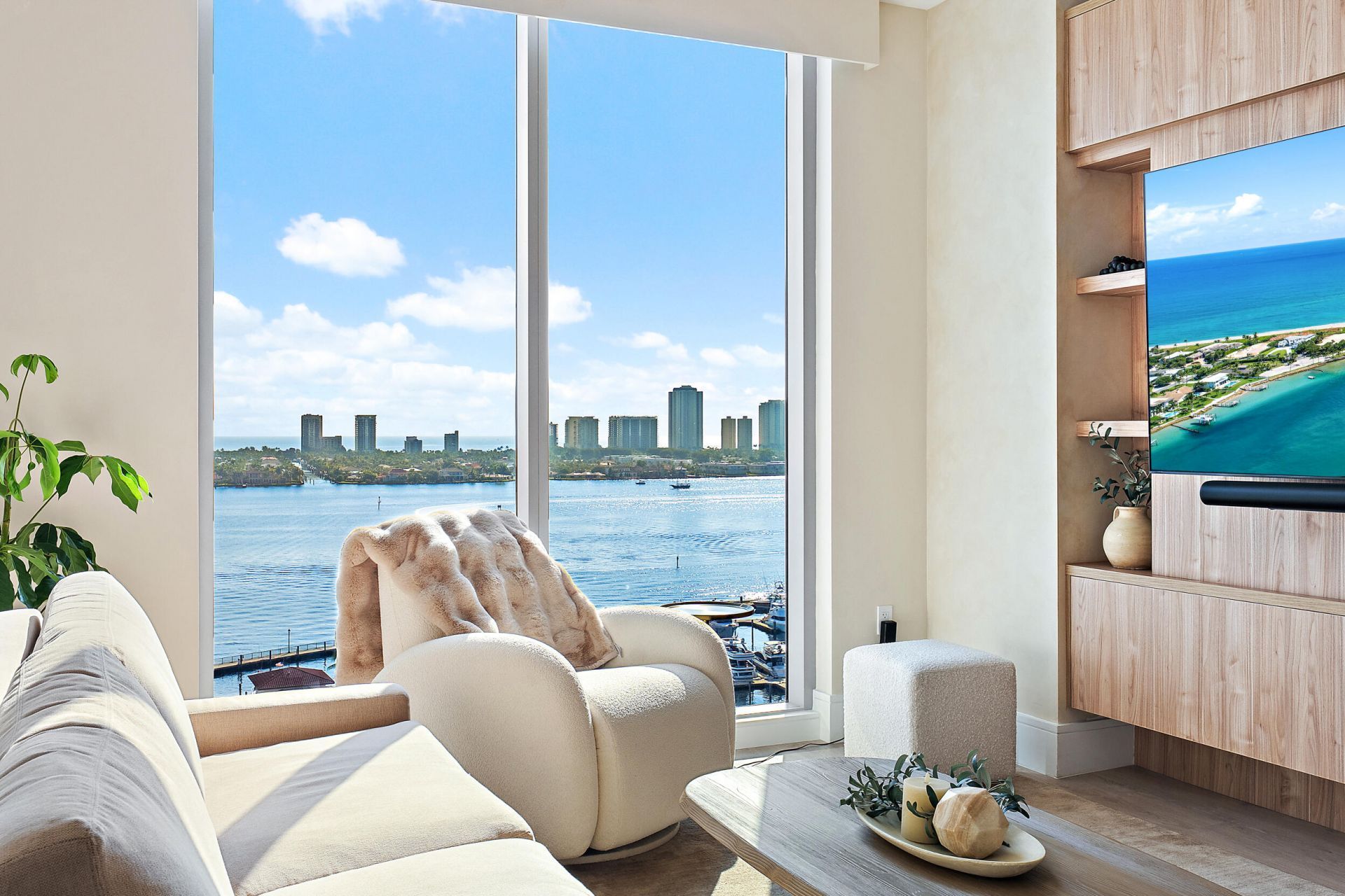 220 Lake Shore Drive, Unit 1402, Lake Park, FL 33403 Photo