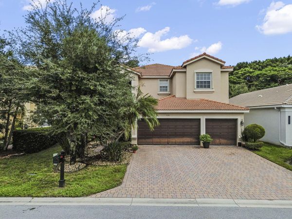 7316 Viale Sonata, Lake Worth, FL 33467