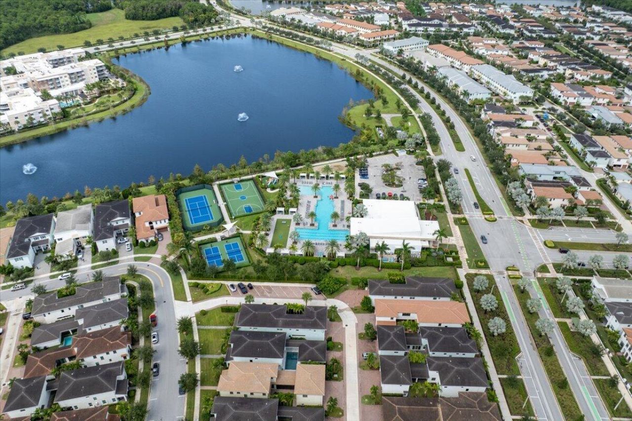 4218 Mendel Lane, Palm Beach Gardens, FL 33418 Photo