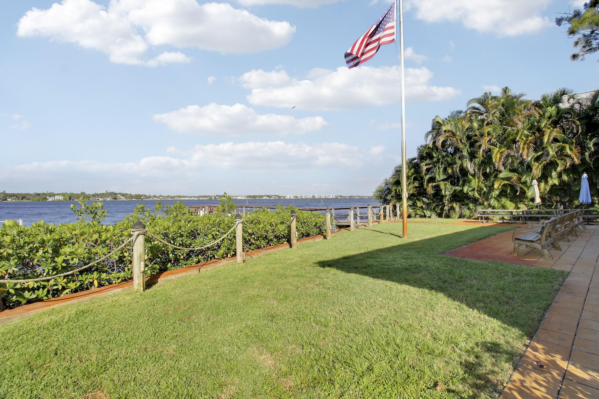 1989 SW Palm City Road, Unit C, Stuart, FL 34994 Photo