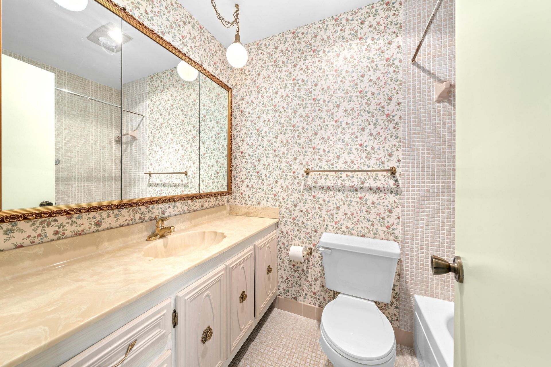 831 Salem Lane, Unit A, Lake Worth, FL 33467 Photo