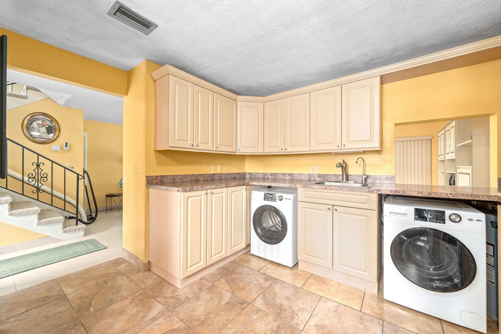 831 Salem Lane, Unit A, Lake Worth, FL 33467 Photo
