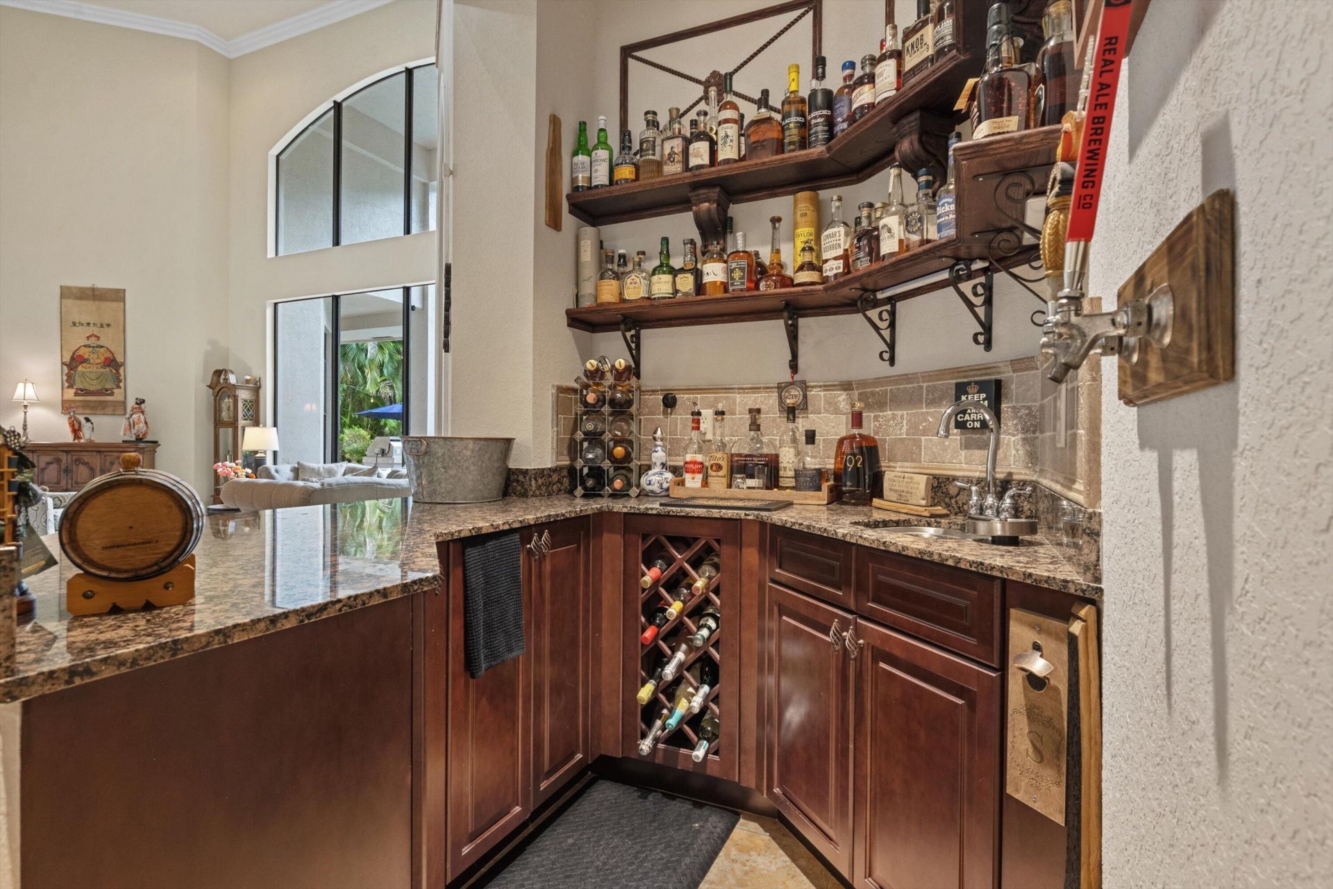 10586 Versailles Boulevard, Wellington, FL 33449 Photo