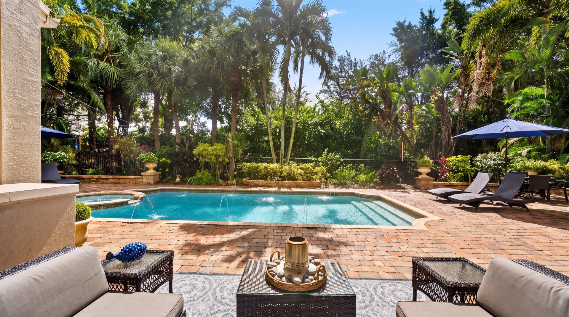 10586 Versailles Boulevard, Wellington, FL 33449 Photo