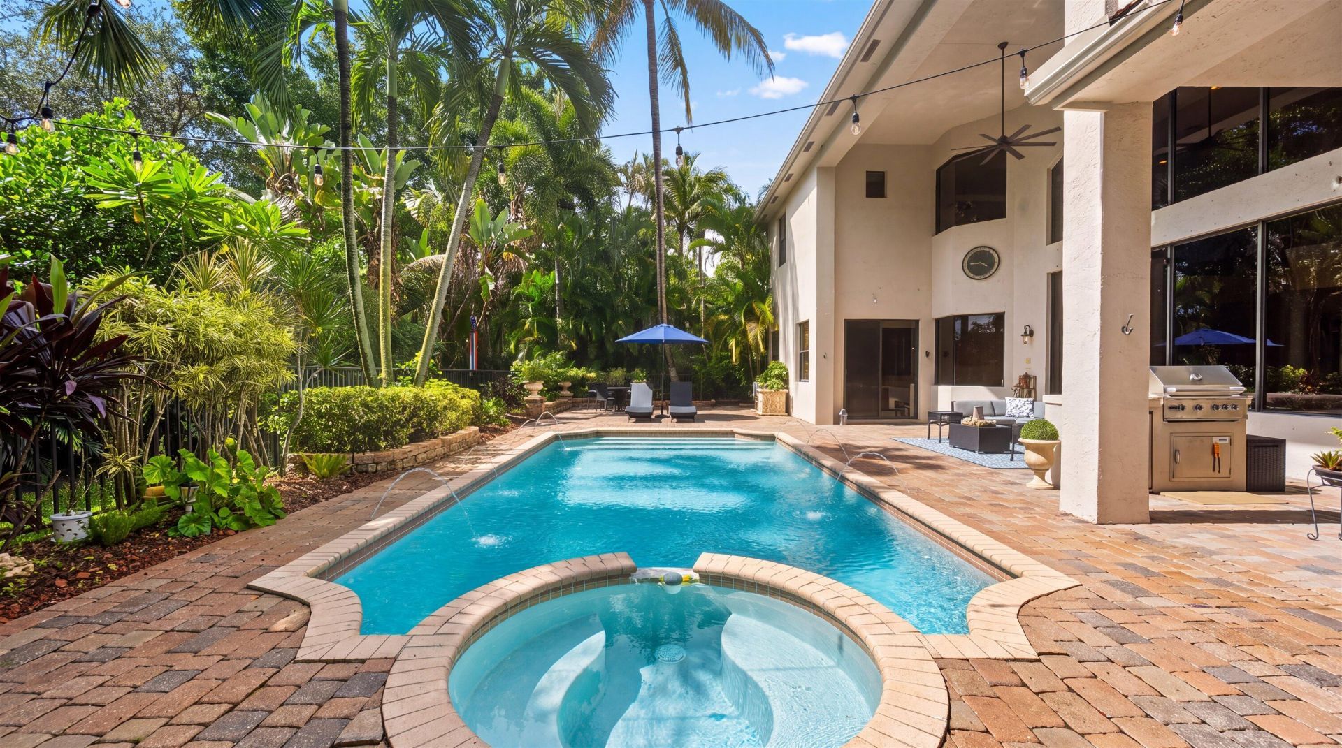 10586 Versailles Boulevard, Wellington, FL 33449 Photo