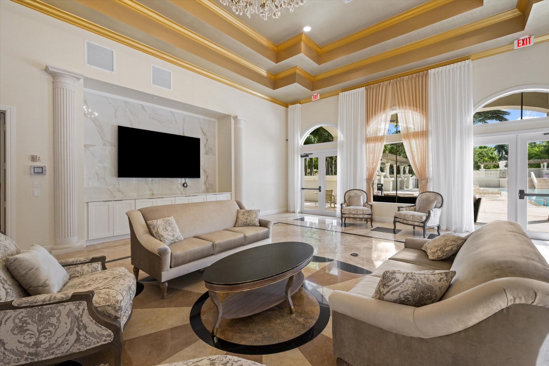 10586 Versailles Boulevard, Wellington, FL 33449 Photo