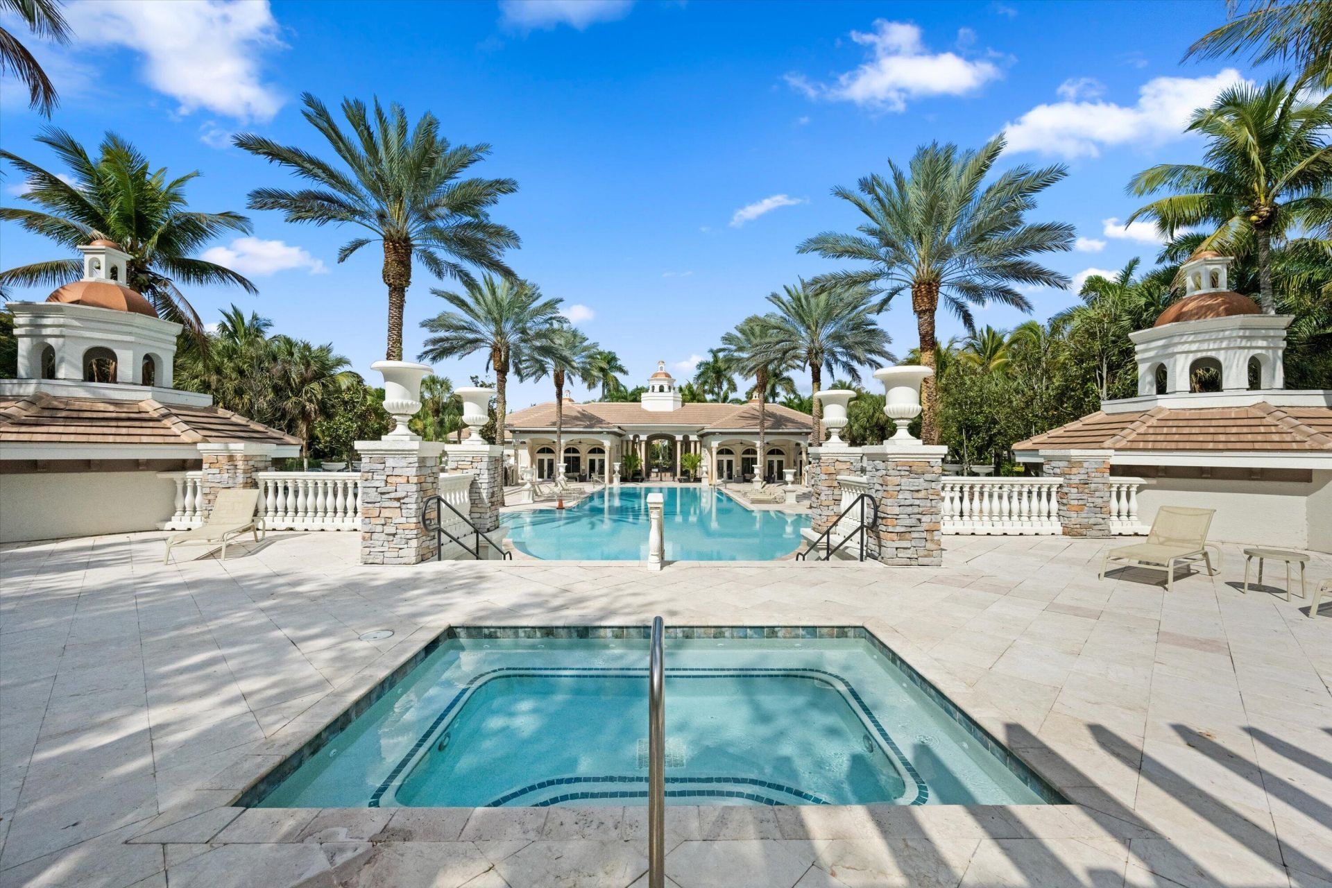 10586 Versailles Boulevard, Wellington, FL 33449 Photo