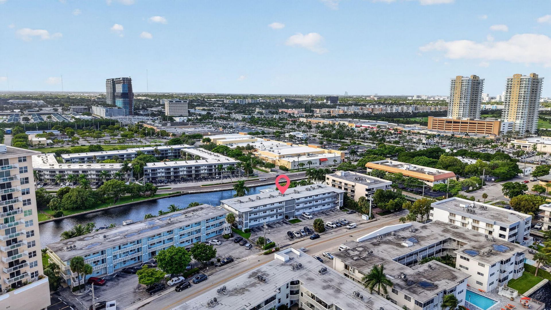 467 Golden Isles Drive, Unit 107, Hallandale Beach, FL 33009 Photo