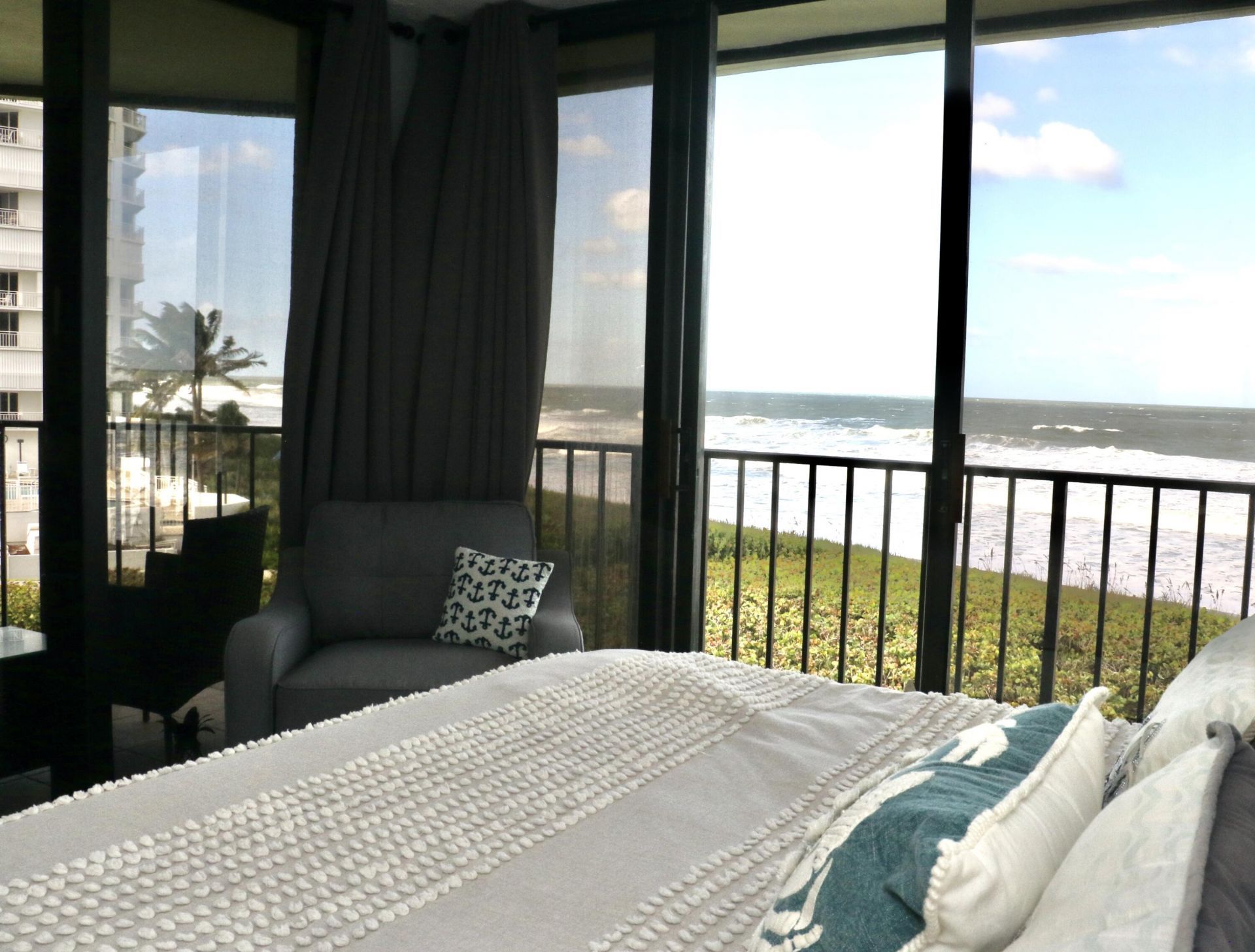 9650 S Ocean Drive, Unit 302, Jensen Beach, FL 34957 Photo