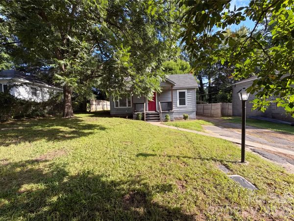 831 Fairview Street , Kannapolis, NC 28083