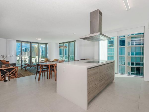 300 Sunny Isles Blvd, Unit 4-1101, Sunny Isles Beach, FL 33160