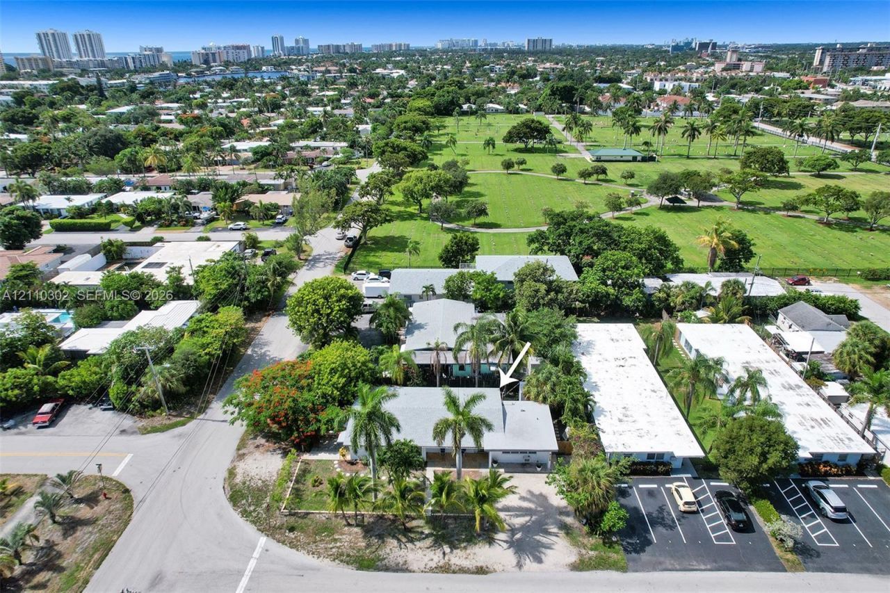 2416 SE 2nd St, Unit 1, Pompano Beach, FL 33062 Photo
