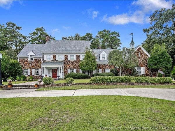 405 Southampton Court, Fayetteville, NC 28305