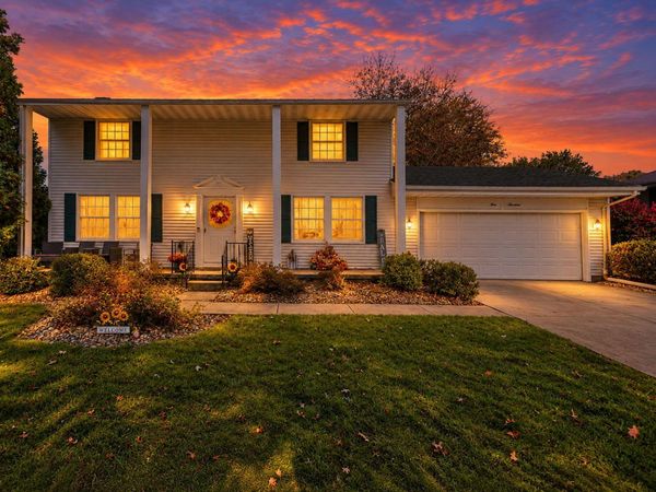900 Melody Lane , Bucyrus, OH 44820