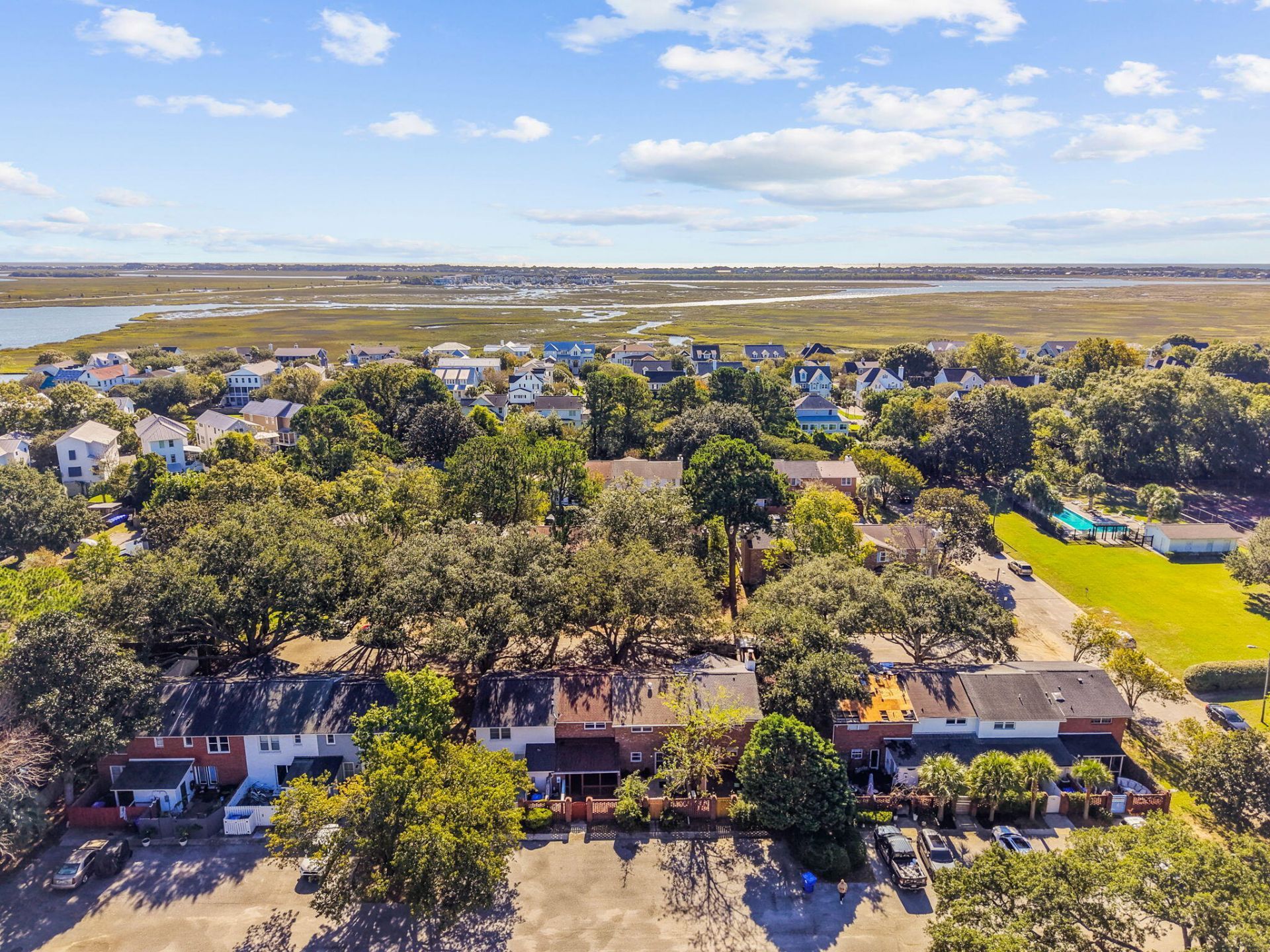 730 Harbor Lane Photo 45