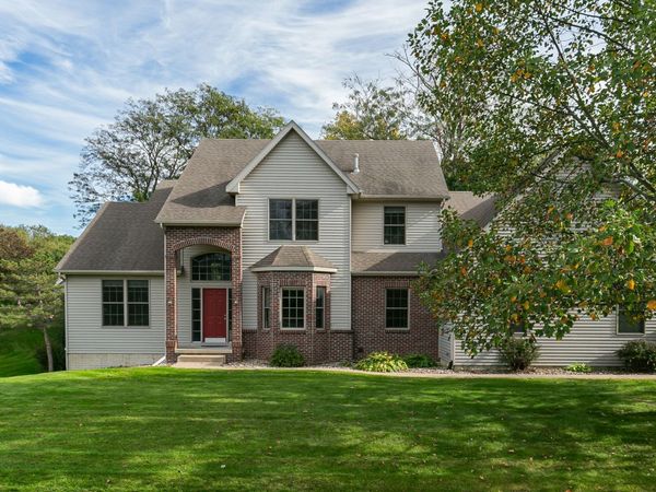 108 S Barrington Drive , Hampton, IL 61256