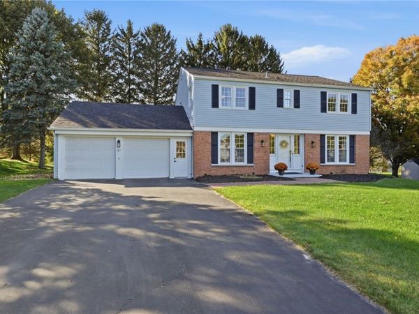 87 Deer Creek Road , Pittsford, NY 14534