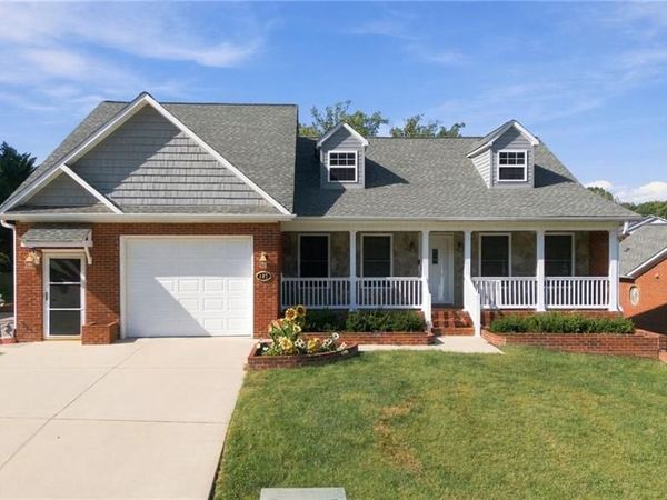107 Arlington Court, King, NC 27021