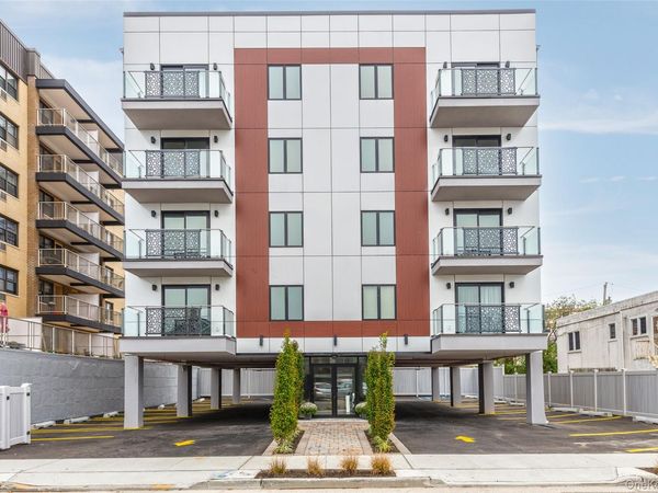 848 E Broadway , Unit 3W, Long Beach, NY 11561