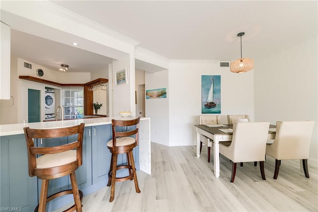 9010 Spring Run Blvd, Unit 707, Estero, FL 34135 Photo