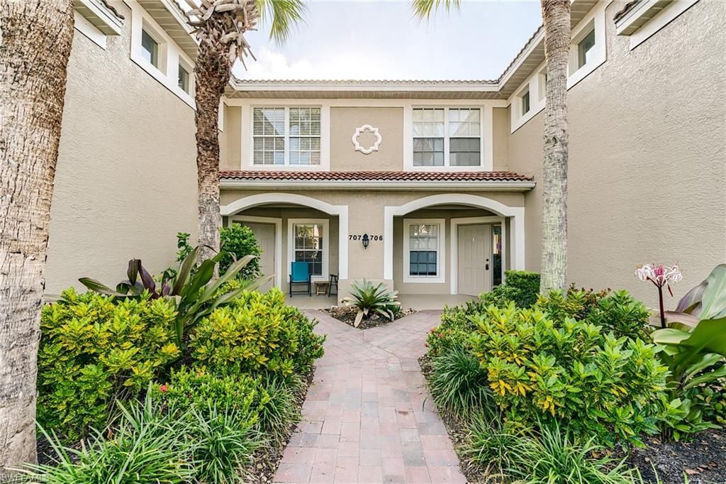 9010 Spring Run Blvd, Unit 707, Estero, FL 34135 Photo