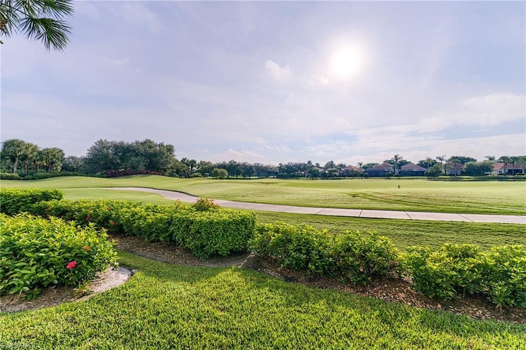 9010 Spring Run Blvd, Unit 707, Estero, FL 34135 Photo