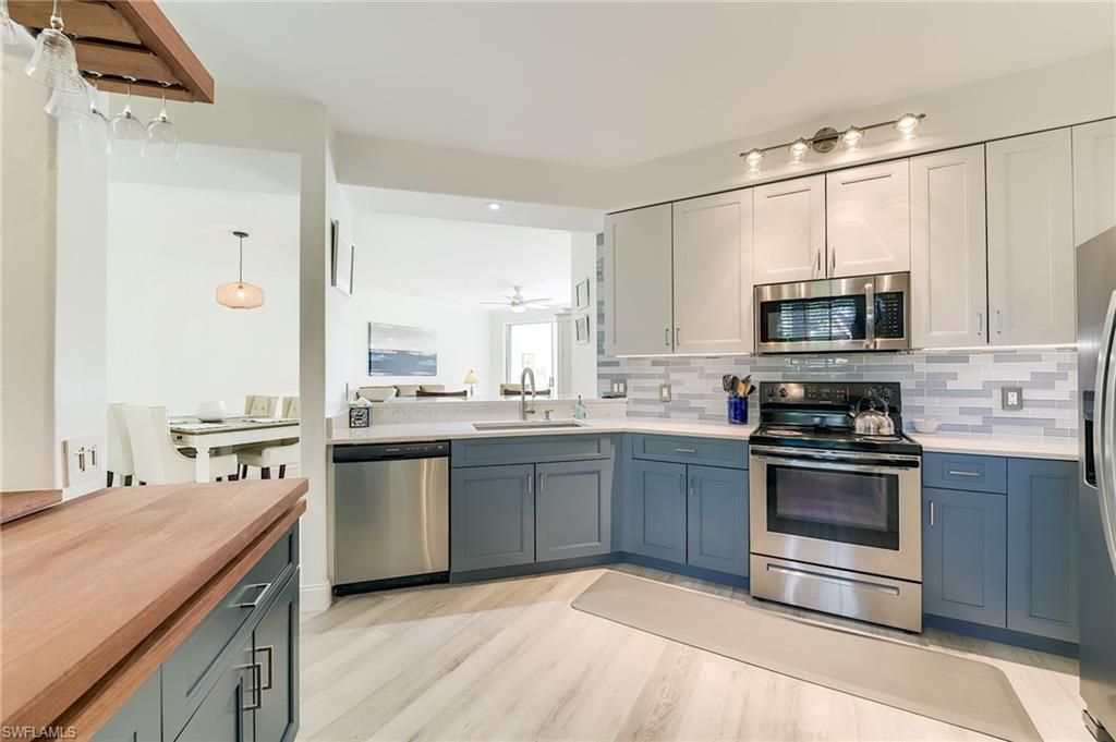 9010 Spring Run Blvd, Unit 707, Estero, FL 34135 Photo