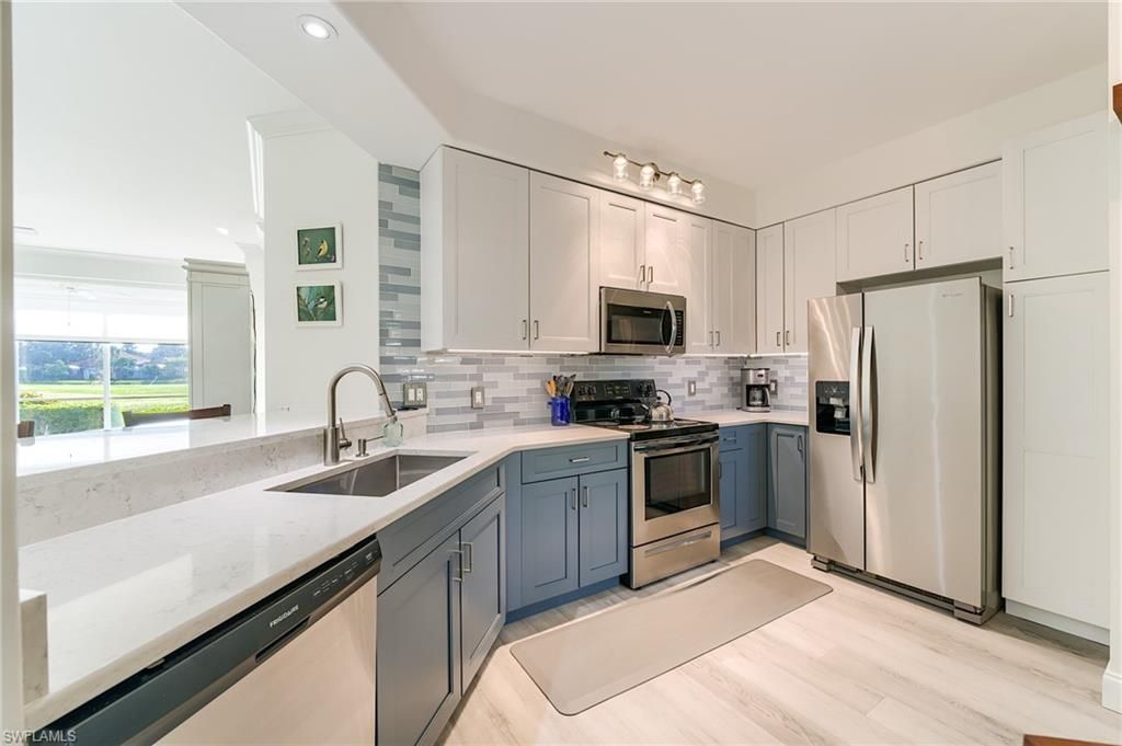 9010 Spring Run Blvd, Unit 707, Estero, FL 34135 Photo