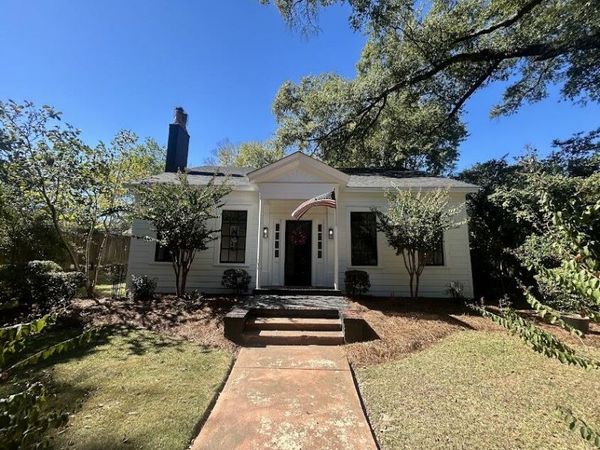 1120 N 7th Ave., Laurel, MS 39440
