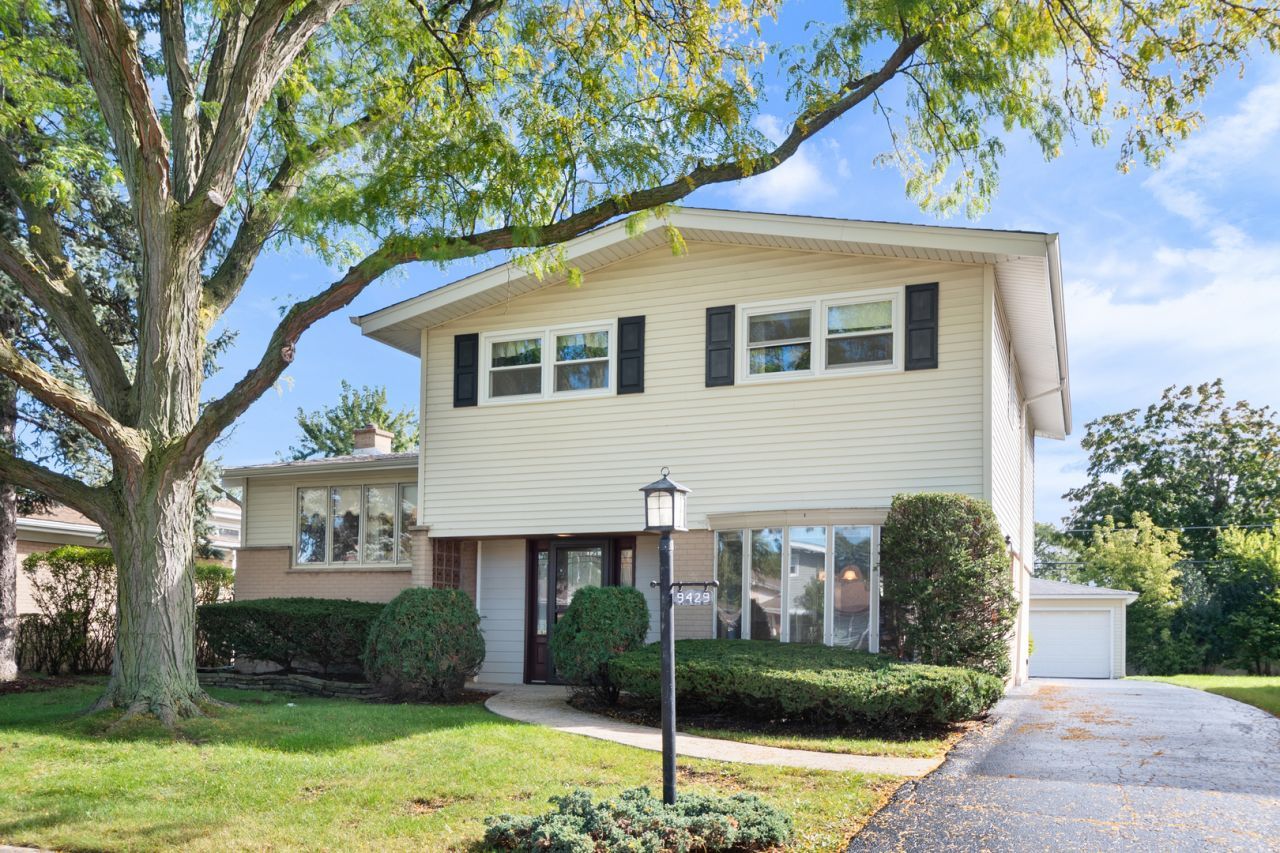 9429 Ozark Avenue, Morton Grove, IL 60053 Main Photo