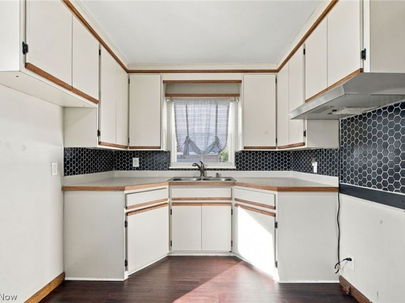 4194 W 59th Street , Cleveland, OH 44144 Photo 7