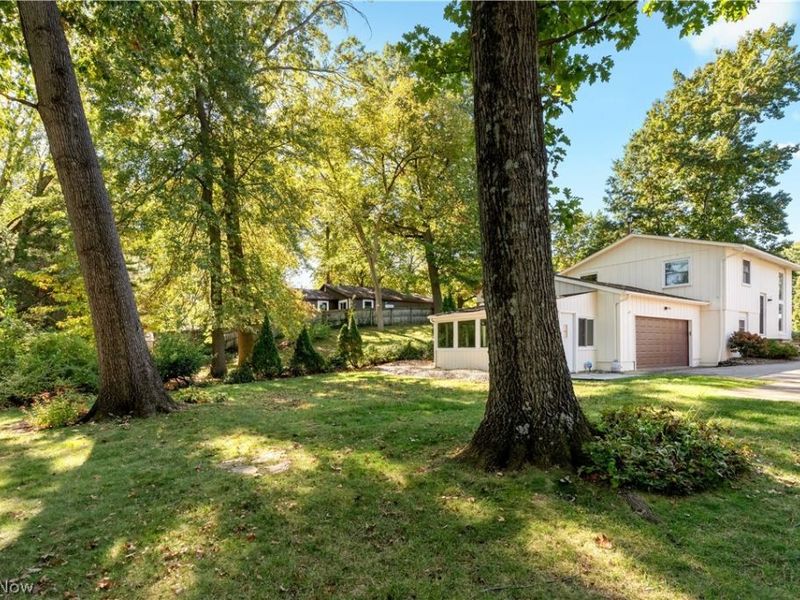 6274 Woodmoor Avenue NW, Canton, OH 44718 Photo 31