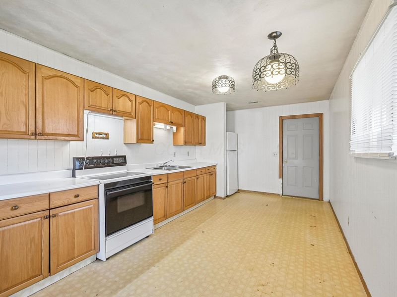 360 Sweetman Avenue, Urbana, OH 43078 Photo 16