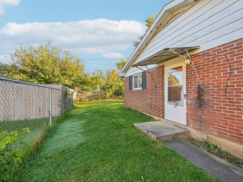 360 Sweetman Avenue, Urbana, OH 43078 Photo 7