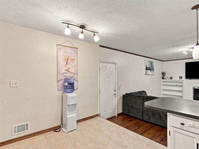 1765 Ivyhill Loop N, Columbus, OH 43229 Photo 13