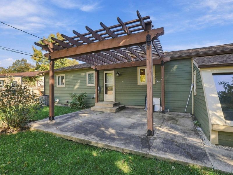 1765 Ivyhill Loop N, Columbus, OH 43229 Photo 48